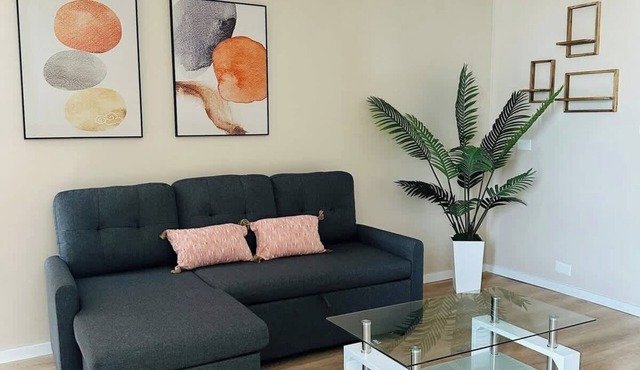 Peaceful Modern HNL Getaway in Honolulu