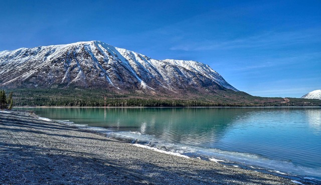 Peaceful Mountain-View Home - Walk to Kenai Lake! in Cooper Landing