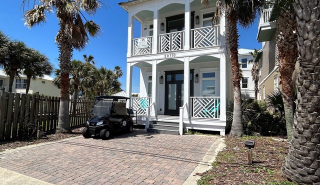Peach On The Beach | Beachfront Getaway