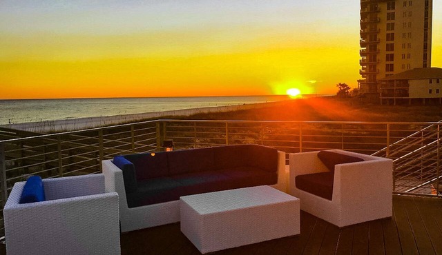 Perdido Key Incredible Lake Views, Beach Chairs & Umbrella