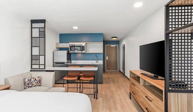 Pet-Friendly Room w/Parking | Urban Air Trampoline and Adventure Park - 0.3 Mi
