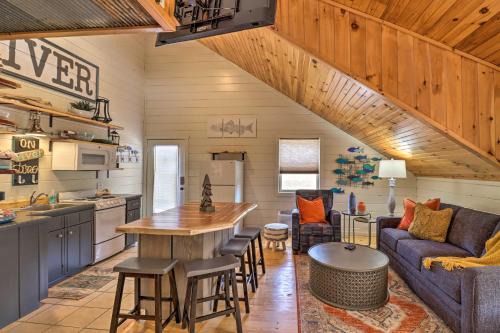 Pet-Friendly Studio w/Loft & Mountain Views! in Mountain View