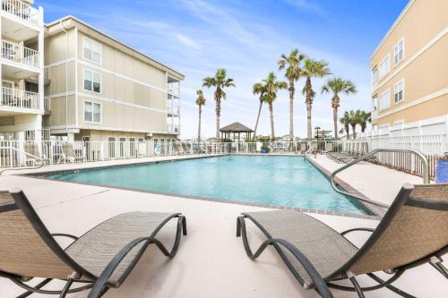 Portside 204- Best of Beach & Bay