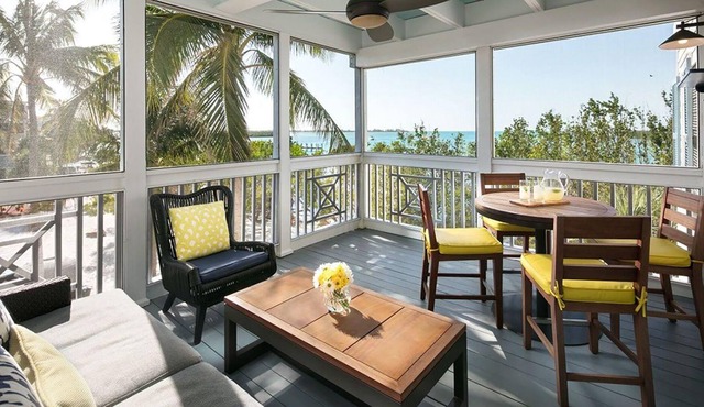 Private Beach House Resort+ Lagoon Pool, Beach + Dock, Watersport, 2BR Suite