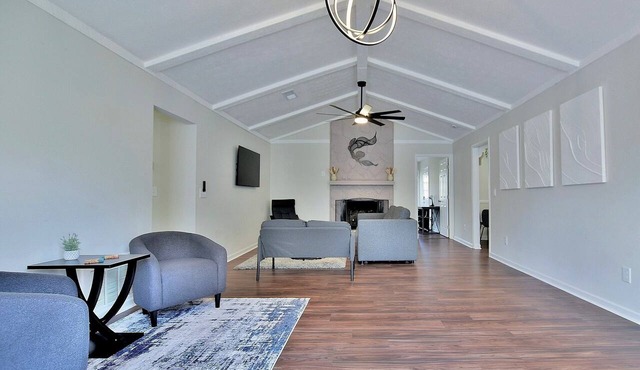 Quiet Family Retreat Near Fort Benning - 3 bed, 2 bath - Sleeps 7