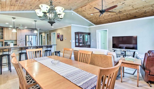 Readfield Retreat w/Lake Maranacook Views! in Readfield