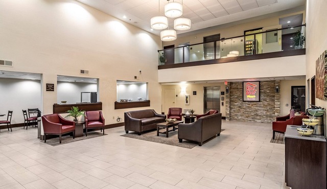 Red Roof Inn PLUS+ & Suites Atlanta Airport South