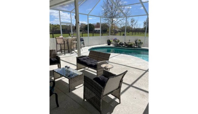 Relaxing and Peaceful 4 bedroom/2 bath home with heated pool. in Anthony