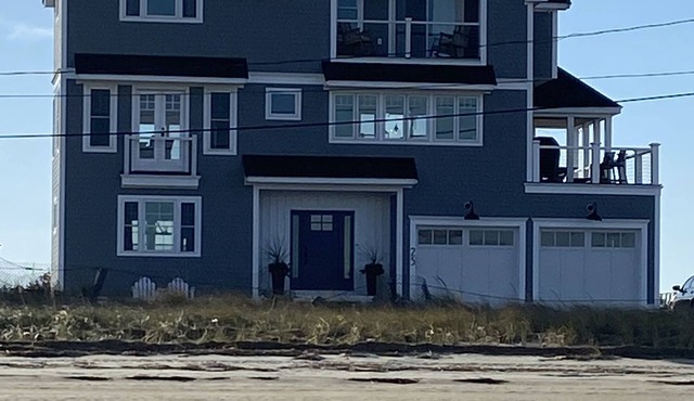 Seabrook Beach, Fall in New England, leaf peeping and coastal drives in Seabrook