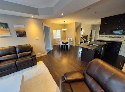 Sean Comfy Home in Edmonton