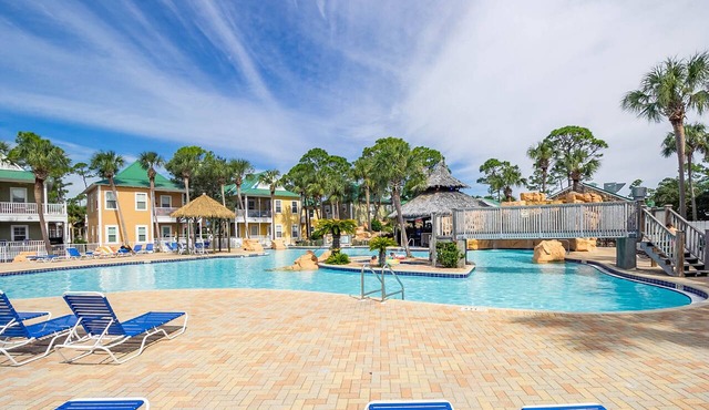 Serene Seaside Retreat: Vacation Home with Incredible Pool, Beach Access