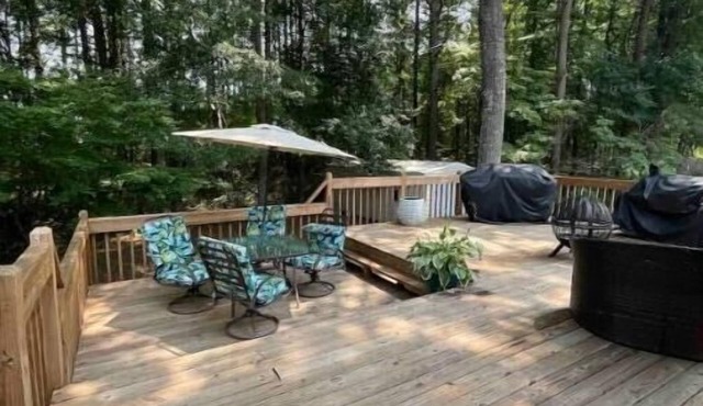 Serenity Escape: Large Deck + Split Floorplan