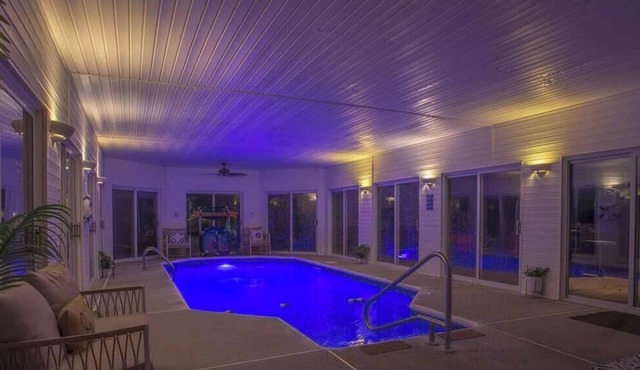 Serenity WR Deluxe Escape Indoor Pool
