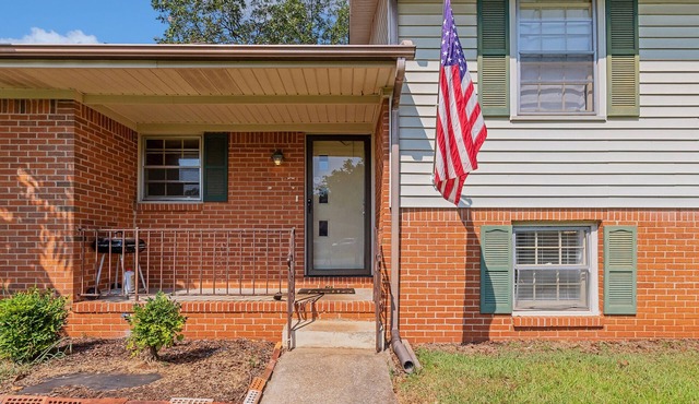 Shady Grove Cottage | Large Yard, Pets Welcome