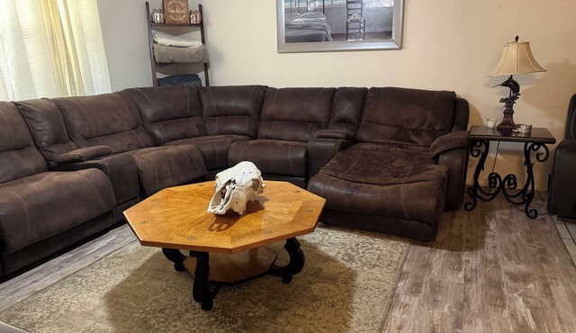 Soothing 3-bedroom house with AC in welcoming Tallassee