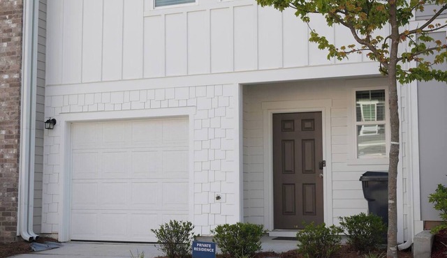 Spacious 3-bedroom townhome perfect for FIFA World