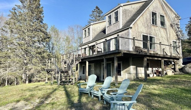 Spacious 4 BR Home w/Beach Access! [Robin`s Nest] in Bar Harbor