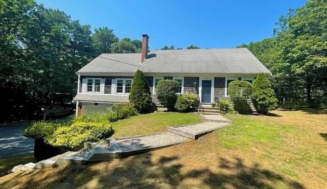 Spacious Eastham Getaway-5 minutes from Beach in Eastham