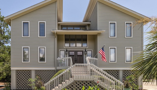 Spectacular 4 BR, 3.5 BA home with boardwalk access and Amenity access included!