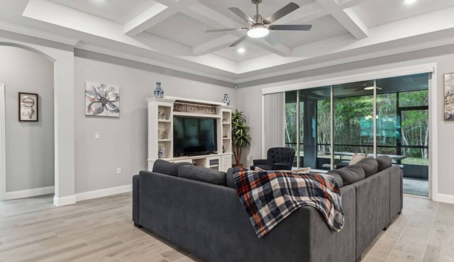 Spectacular New Home With Lots of Parking Near I95 Exit 284