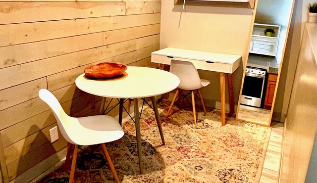 Studio in Mission Beach, just steps to to the sand! in San Diego