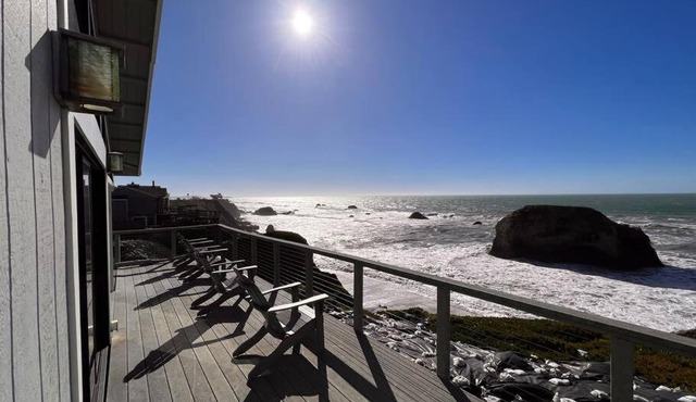 Stunning Oceanfront Escape in Bodega Bay