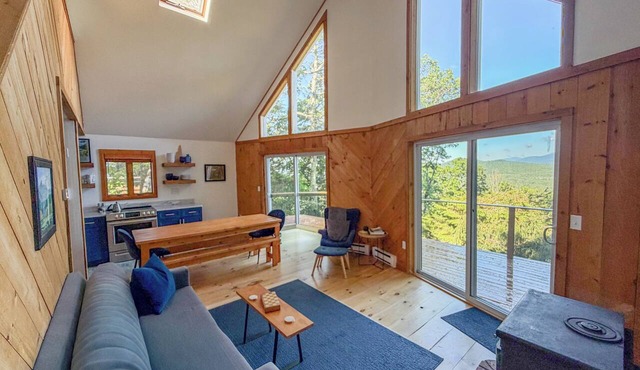 Summer Fun & Sunsets NH White Mountains Chalet
