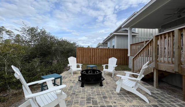 Summer $pecials! Stroll to Gulf+Fire Pit+Gameroom