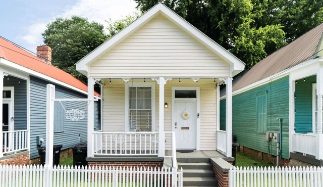 Sun cottage near downtown