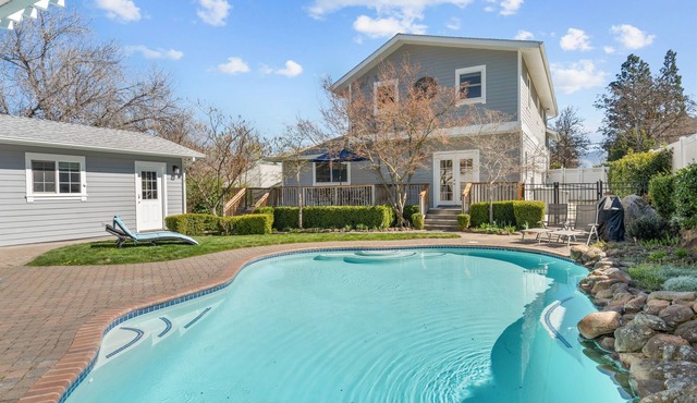 The Ashland Social | Main House in Ashland