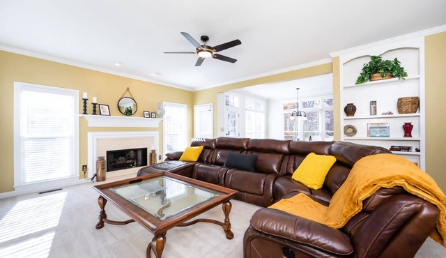 The Greenway House | Modern Lux Home Near Uptown