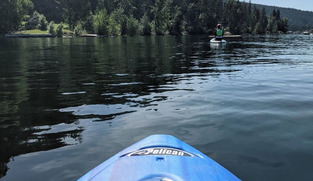 The 'LakeHouse' in the Shuswap at Blind Bay in Blind Bay