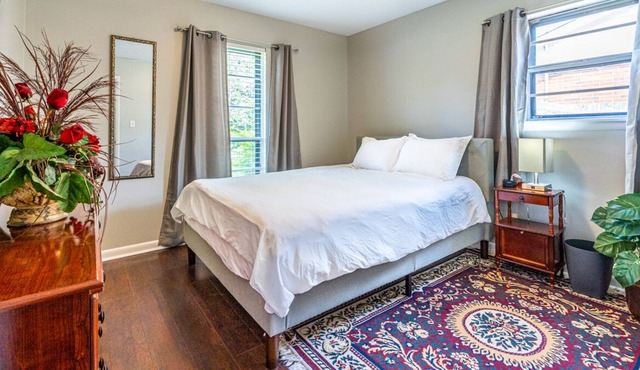 The River City Comfort House: Great for Work & Fun