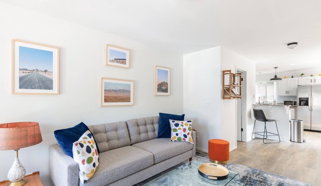 /The Tag House/5 minutes to BSU, airport, hiking and downtown in Boise