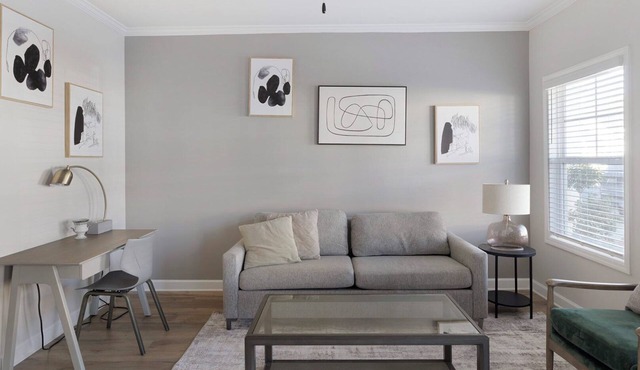 TheCottages 1BD 8 - One Bedroom Apartment, Sleeps 2