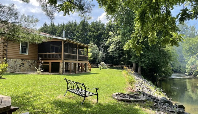 Tranquil Riverfront Retreat in Marble