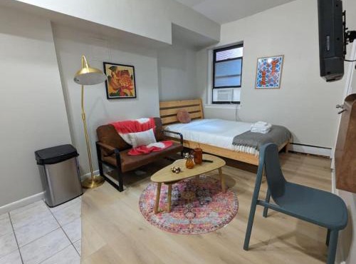 Tranquil South End Studio in Boston