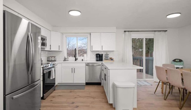 Tranquil Valley Home I Refreshed & Revitalized in Spokane Valley