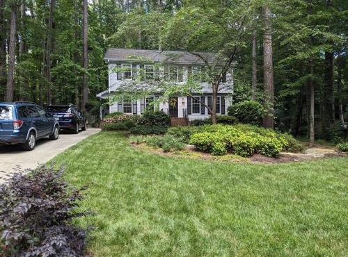 Tree-Lined Durham Escape w Chefs Kitchen in Durham