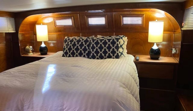 Vintage Hatteras Yacht
