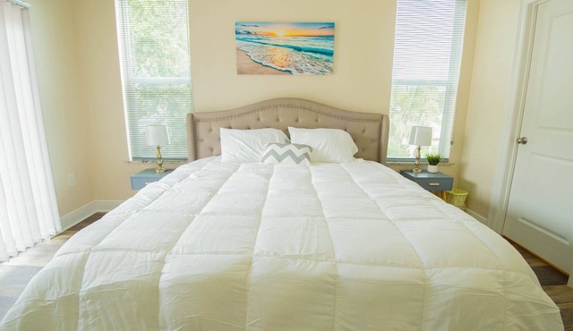 🔥 WALK 2 BEACH ❤️| SLEEPS 4 W/W+D +NEAR CASINOS