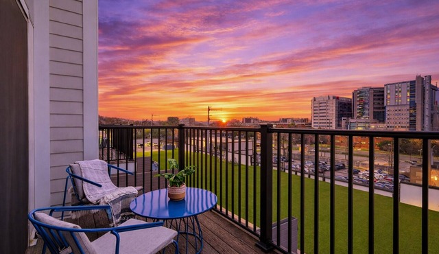 Walkable Hillsboro Village | Terrace + Parking | Near Vanderbilt + Music Row in Nashville