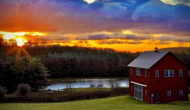 Welcome to The Barn at Windy Ridge. Meadows’ newest and most unique property.