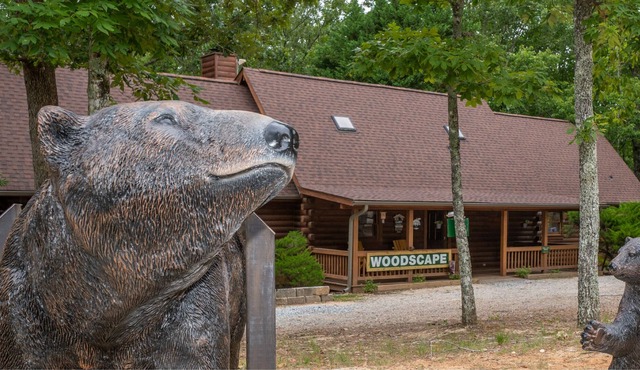 Woodscape Cabins "Bear" - Main Cabin of Triplex