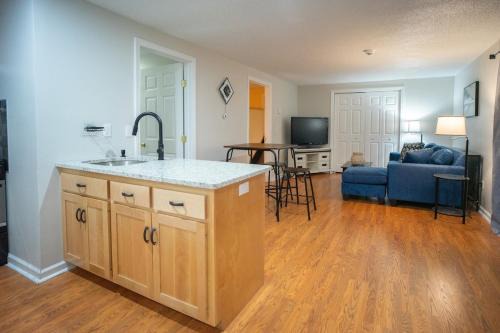 Your home away from home for Comfort & Convenience in Manchester