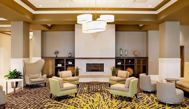 Your Stylish City Escape! 2 Posh Units, Near CNN Center, Pet-Friendly
