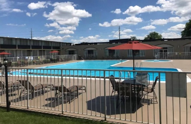 Ultimate Find! Pool, Near National Museum of Industrial History, Free Breakfast! in Bethlehem