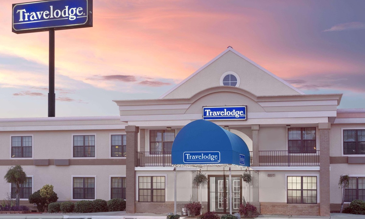 Perry Hotel | Travelodge by Wyndham Perry GA