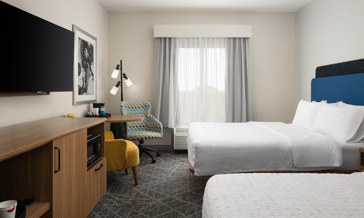 Albuquerque Hotel | Hampton Inn & Suites Albuquerque North/I-25
