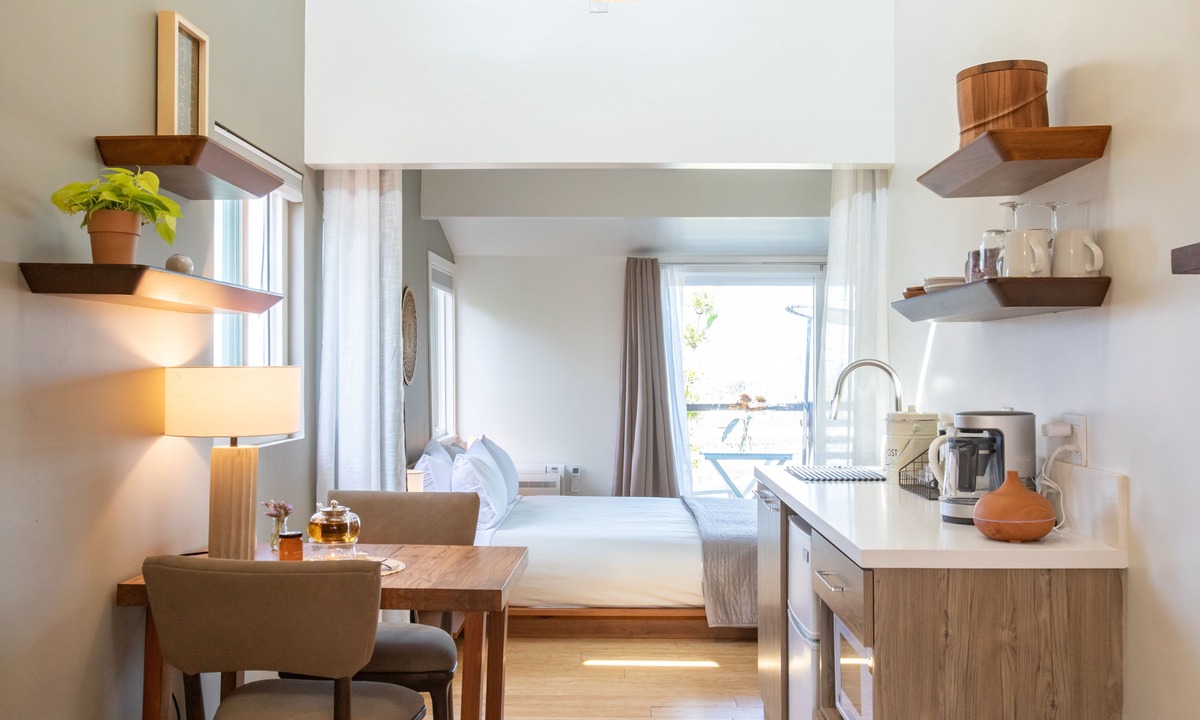 Encinitas Bed & Breakfast | Inn at Moonlight Beach